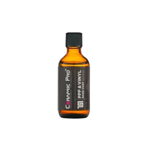 Aplicacion recubrimiento Ceramic Pro PPF and Vinyl Base en auto Chile