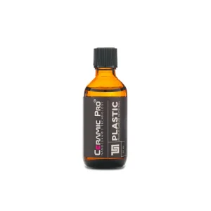 Restauracion de plasticos exteriores con Ceramic Pro Plastic auto Chile